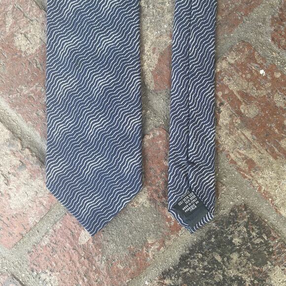 Vintage Giorgio Armani Blue Silk Tie - Picture 2 of 2